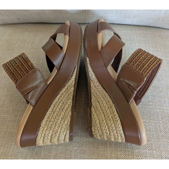 UGG Womens Adriana Wedge Platform Sandal Brown US Size 8 EU 39 Excellent - Picture 5 of 9
